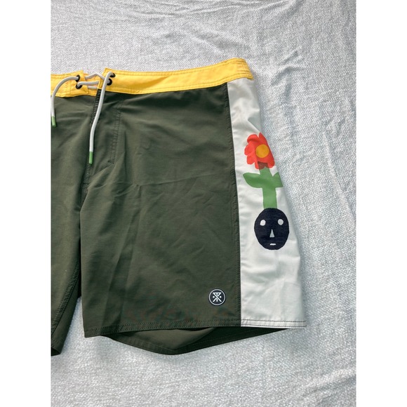 Roark The Passage Boardshorts Mens 38 Olive Green Flower Graphic Swim Trunks - Picture 2 of 5